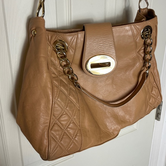 Stuart Weitzman soft leather handbag shoulder bag light brown euc - Picture 2 of 9